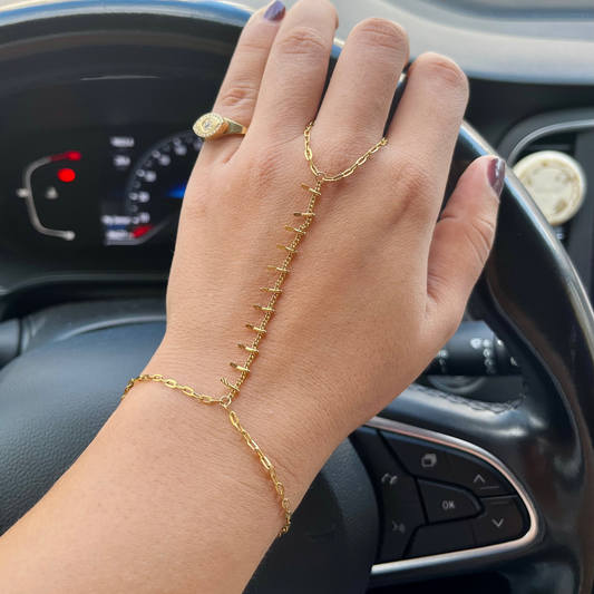 Hand Chain Fil Torsadé